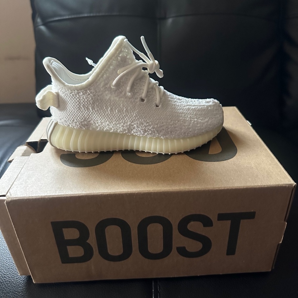 Adidas Yeezy Boost 350 Infant Sneakers size 8K